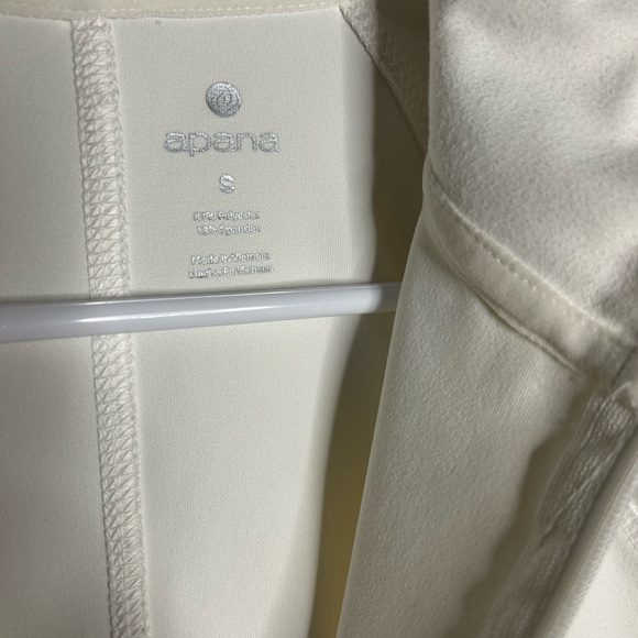 APANA beige athletic jacket for women - Picture 4 of 5